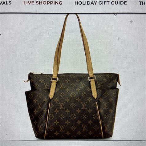 women luvion vuitton bag